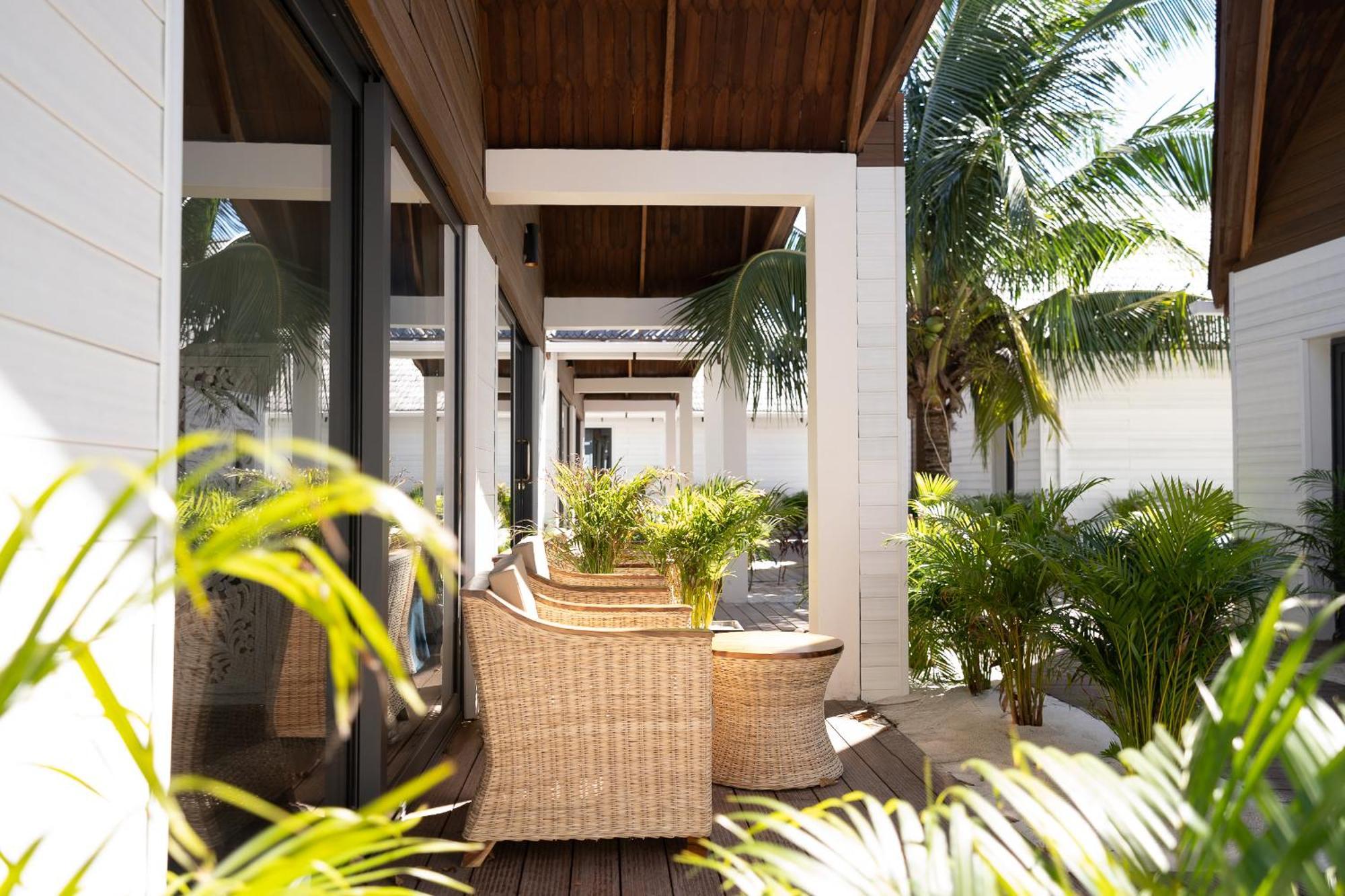 Golden Beach Resort Sok San Village Экстерьер фото