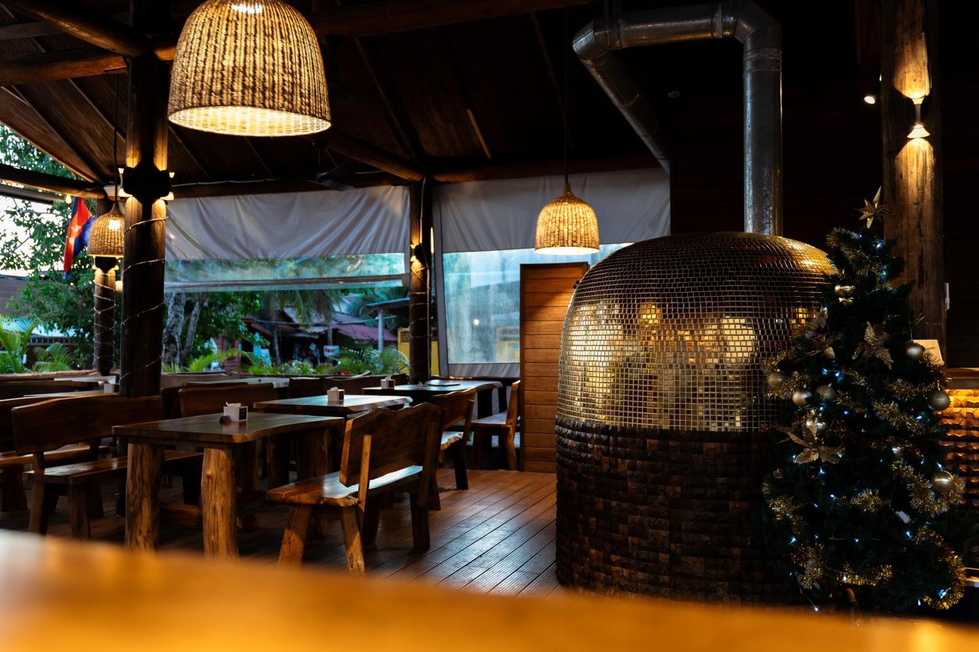 Golden Beach Resort Sok San Village Экстерьер фото