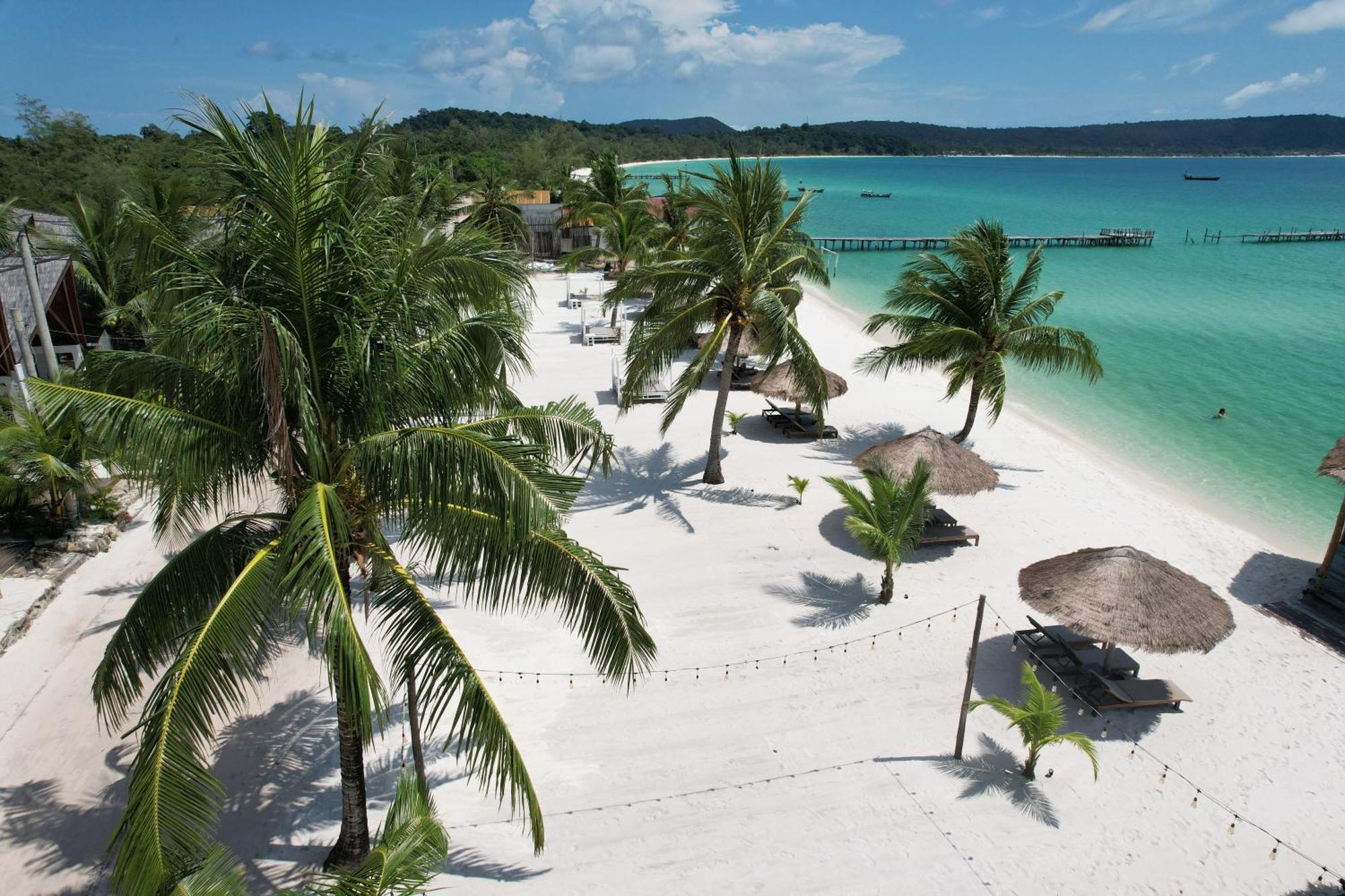 Golden Beach Resort Sok San Village Экстерьер фото